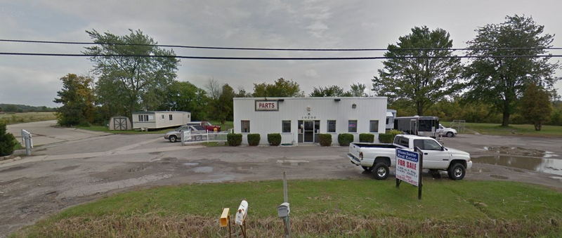 Green Acres Motel & Diner - 2011 Photo - Could Be Old Diner Building (newer photo)